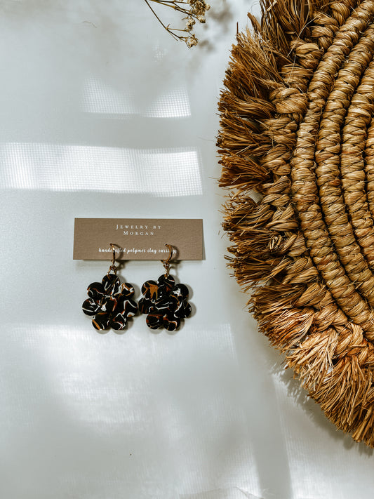 Black Marble Flower Huggies